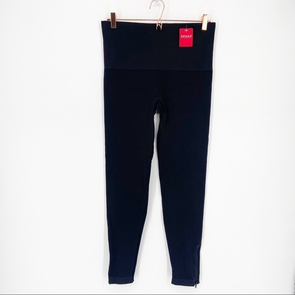 Spanx | NWT Black Seamless Ankle Zip Leggings Size 2X - Picture 2 of 6